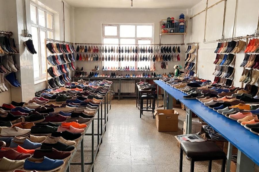 +4 پیج اینستاگرام کفش فروشی های باغ سپهسالار 3 اینستاگرام کفش فروشی های باغ سپهسالار